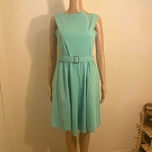 Women’s Sleeveless Summer Dress